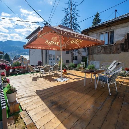 Spacious And Bright 2Bdr Apartment In The Old Town Sarajevo Exterior photo